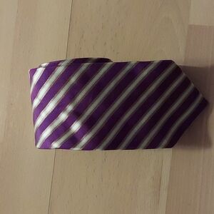 IKE BEHAR NECK TIE 100% SILK